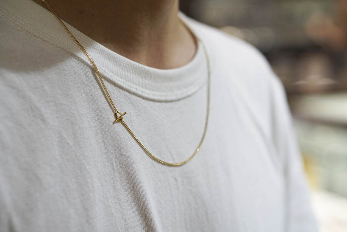 シンプルな万能ネックレス