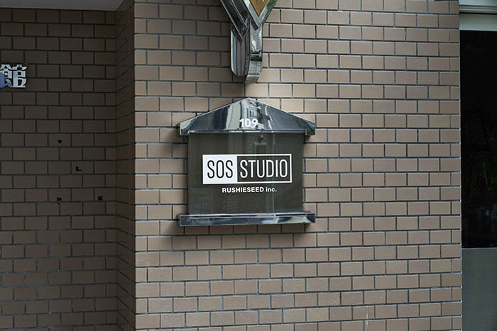 SOS STUDIO 看板