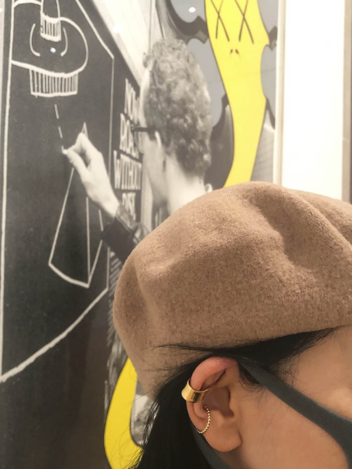 ニューヨークスタッフ 小島さん\r\n\r\n最近注目のイヤカフ\r\nピアスがあいていなくても楽しめるスグレモノ！