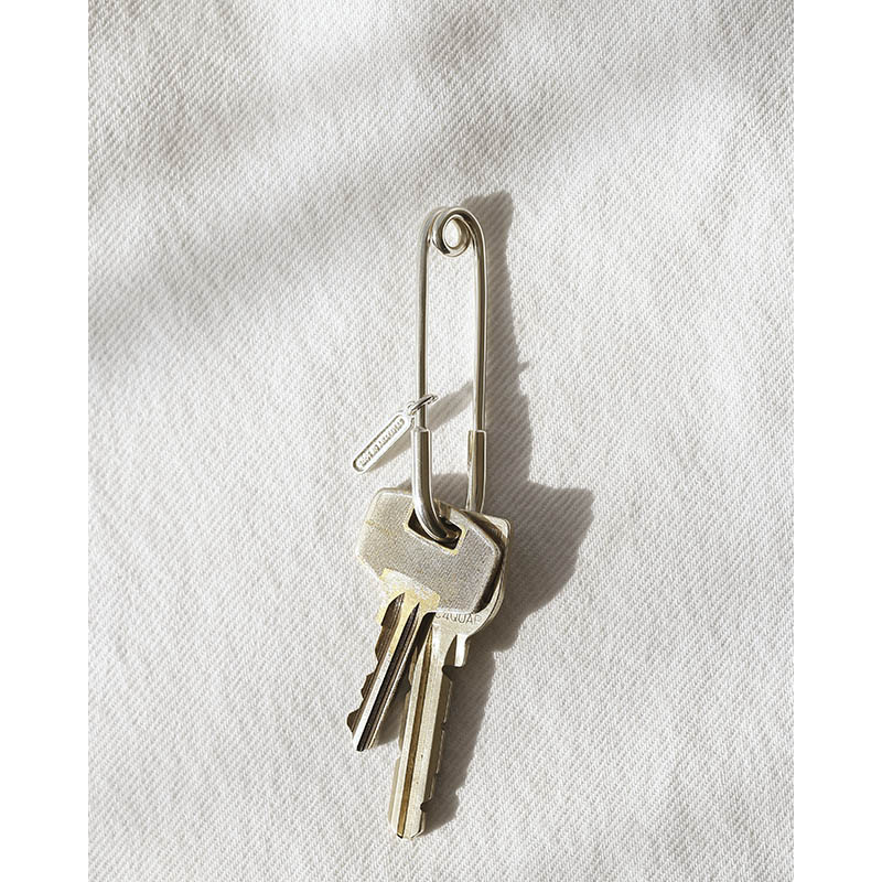 Safety Pin 2way Keyring & Necklace\r\n※姉妹店サイトへ移動します