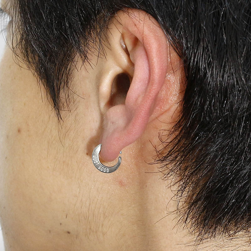 Medium Hook Pierce - Silver