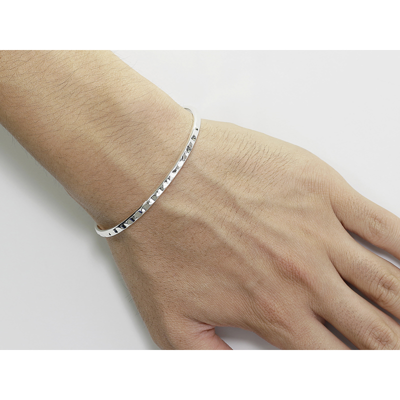 Brilliance Bangle - Silver