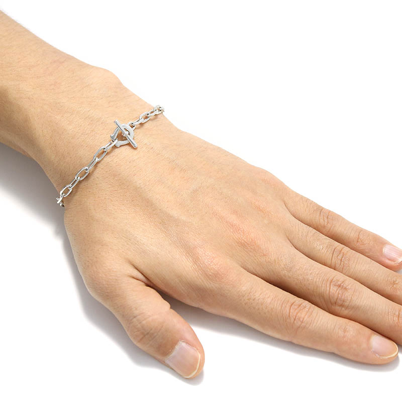 Horseshoe Amulet T-Bar Bracelet