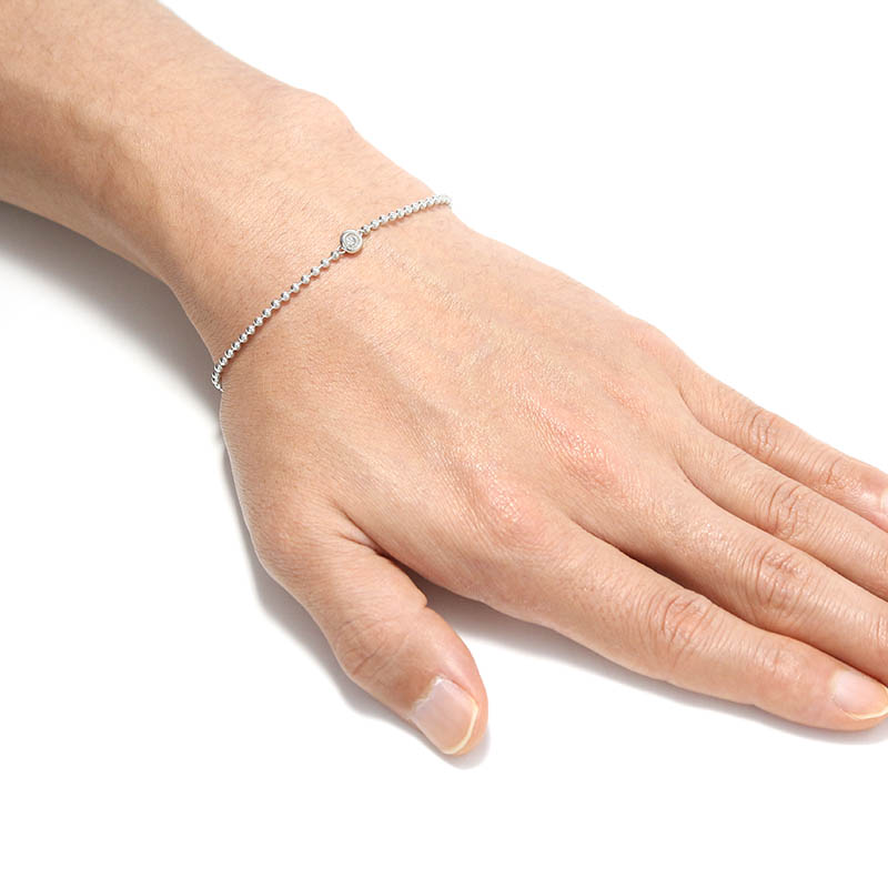 One LG Diamond Ball Chain Bracelet - Silver
