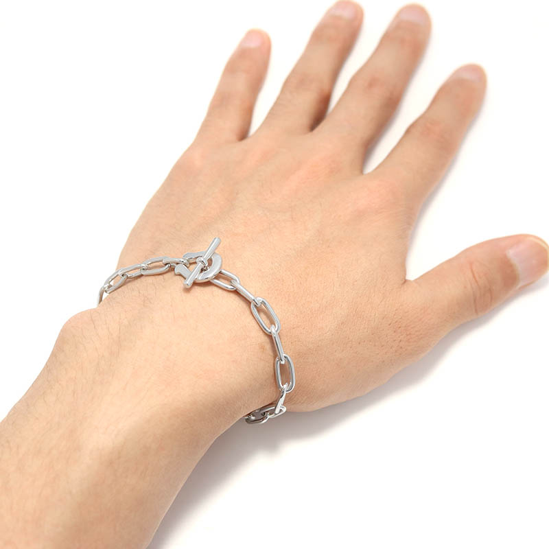 Medium Horseshoe Toggle Bracelet - Long Link