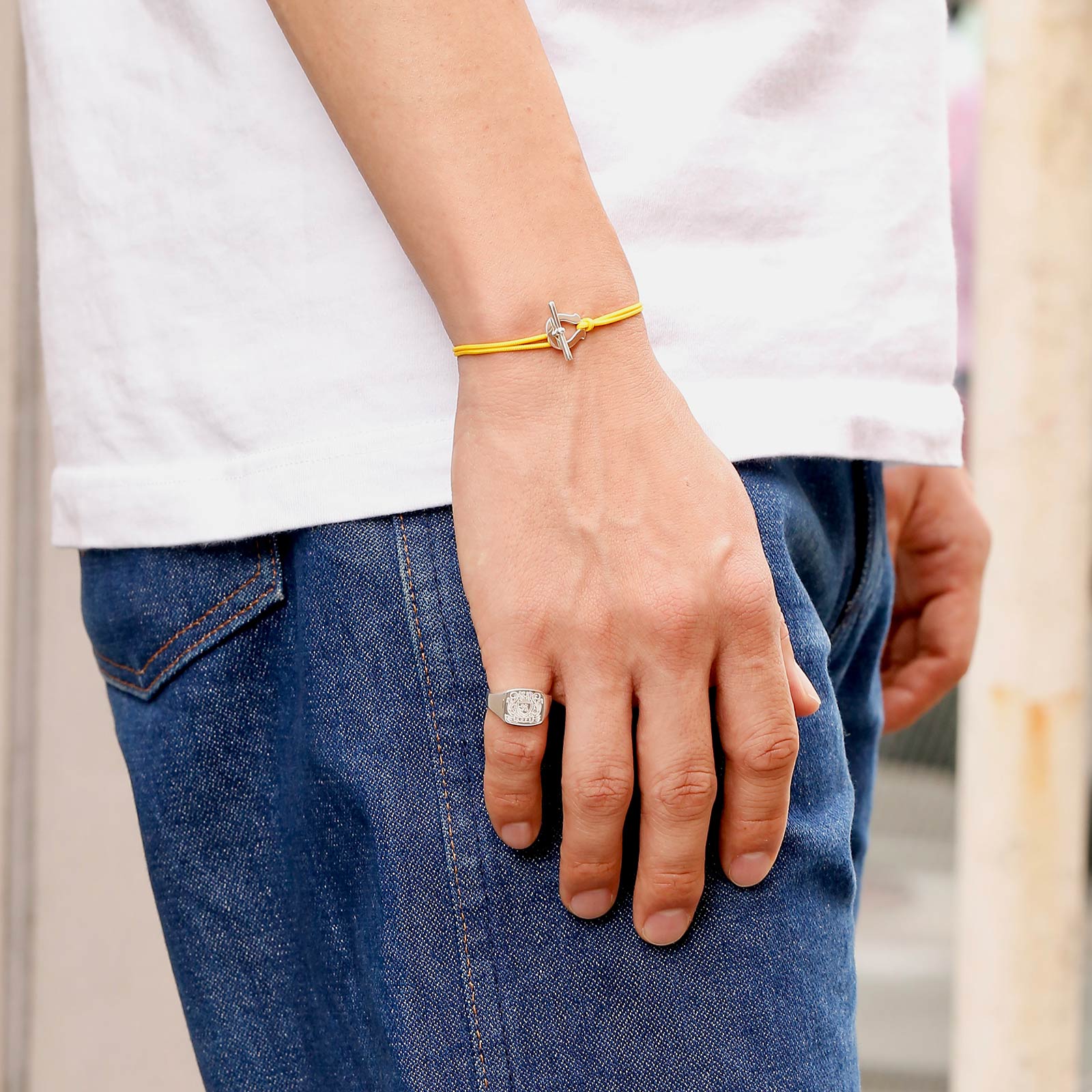 ラージホースシュートグルコードブレスレット_ミディアムシグネットリング