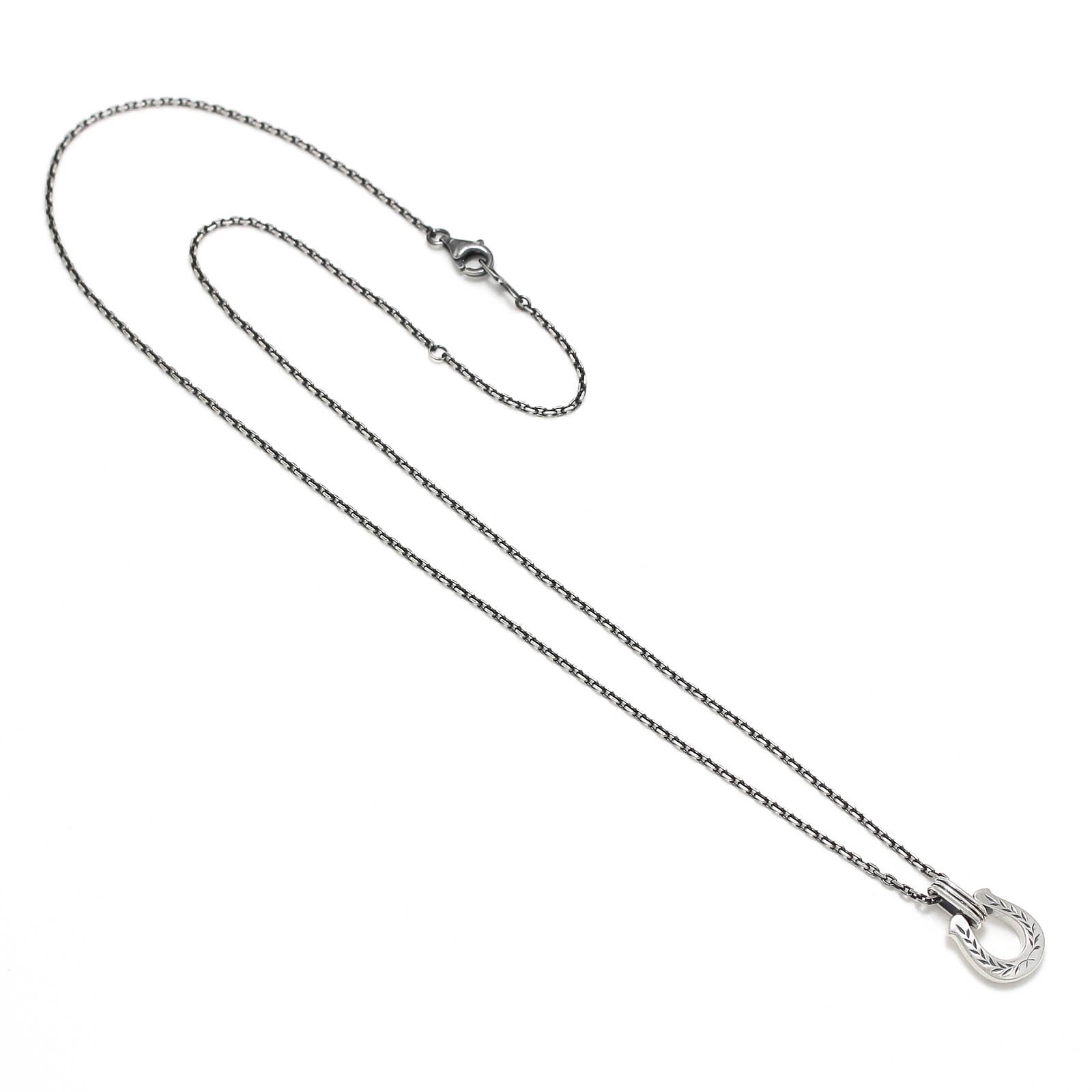 Horseshoe Amulet Necklace - Laurel
