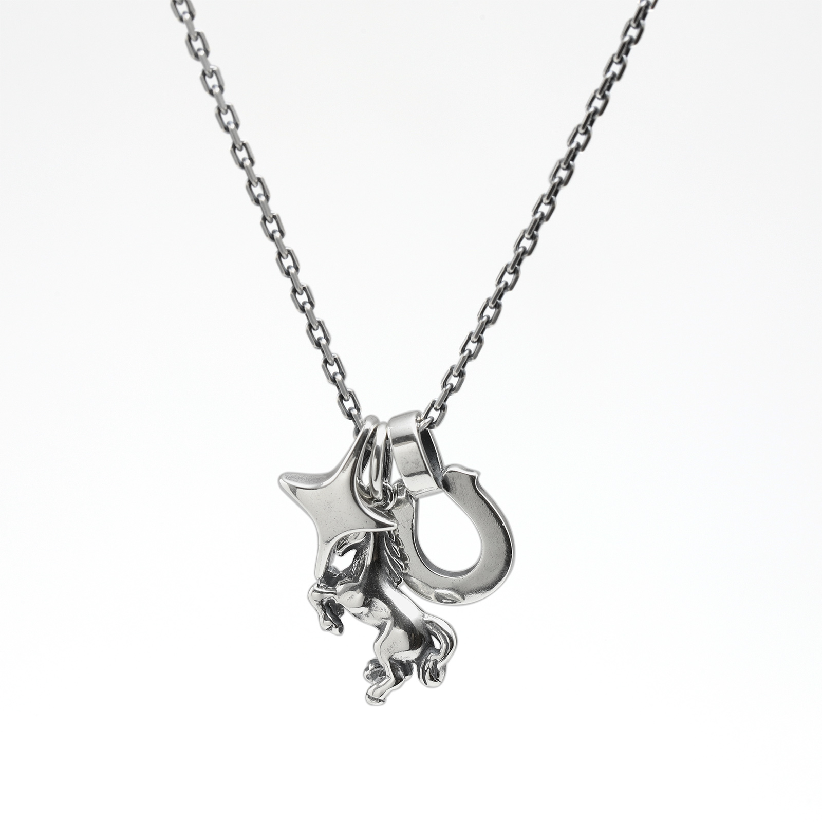 シャイニングホープホースネックレス