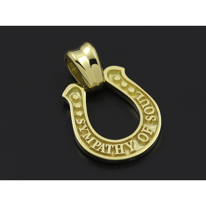 SYMPATHY OF SOUL(シンパシーオブソウル) Large Horseshoe Pendant