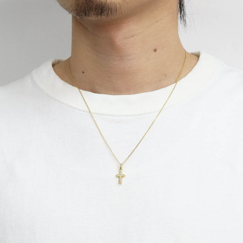 Smooth Cross Pendant - K18Yellow Gold w/Diamond