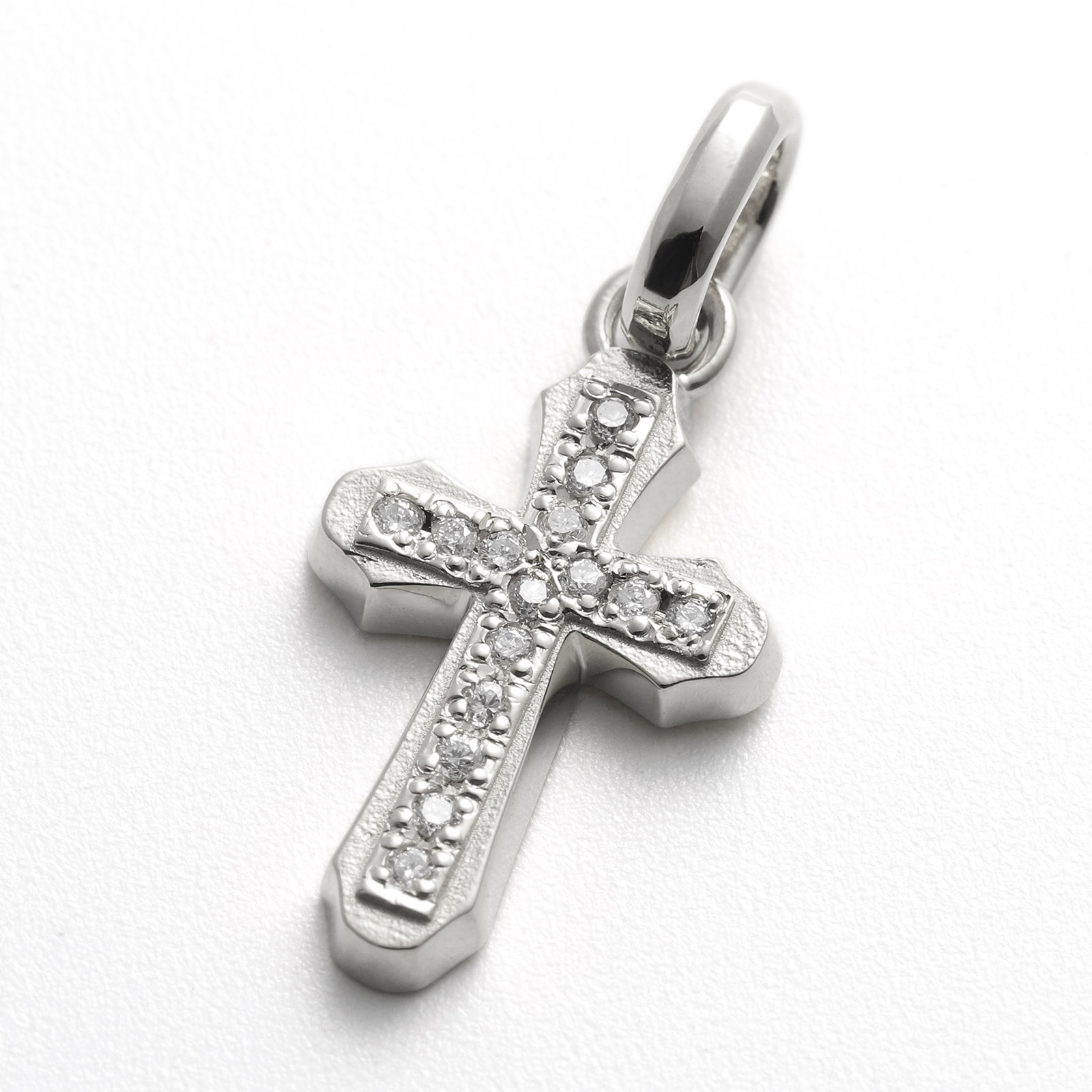 Smooth Cross Pendant M - Silver w/CZ