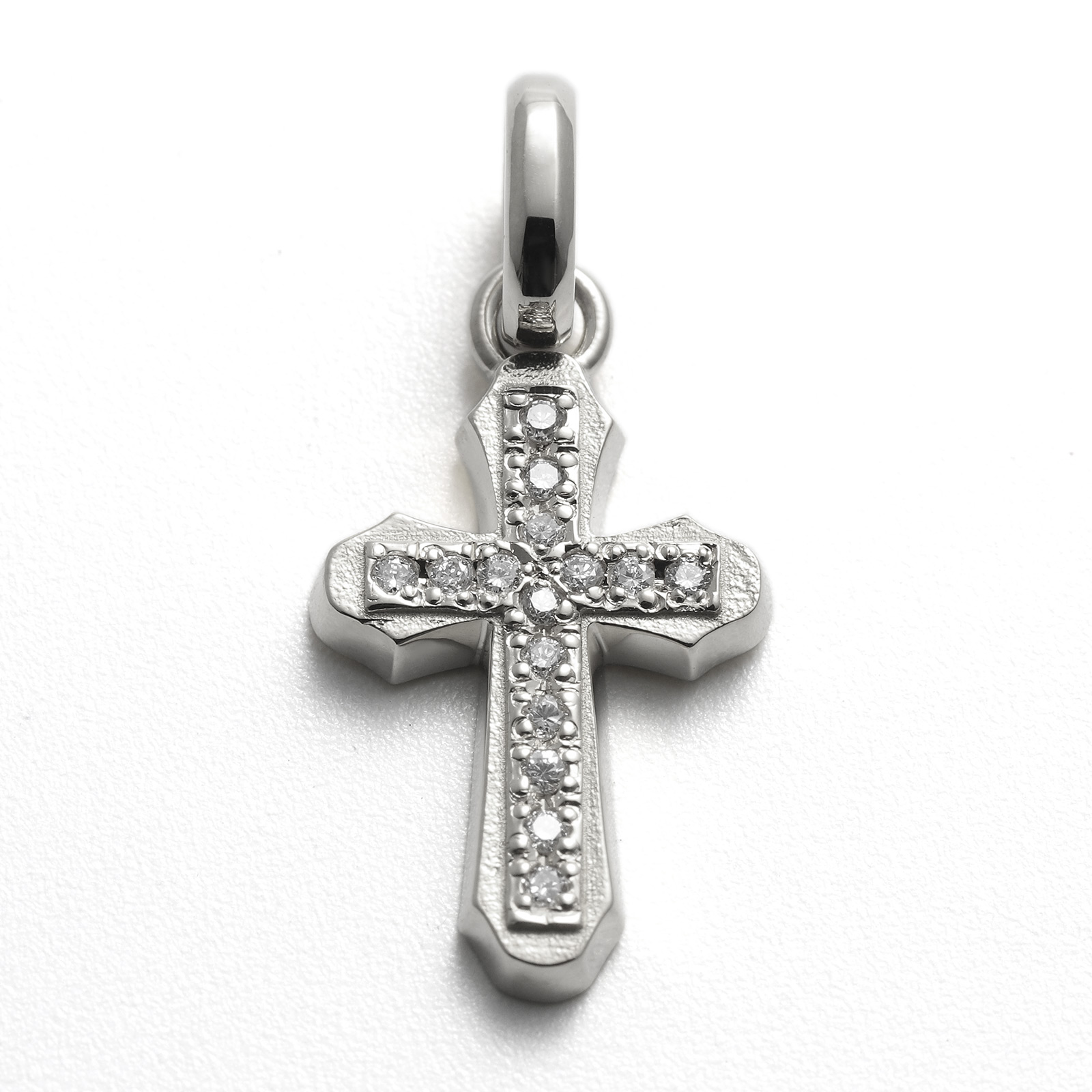 Smooth Cross Pendant M - Silver w/CZ