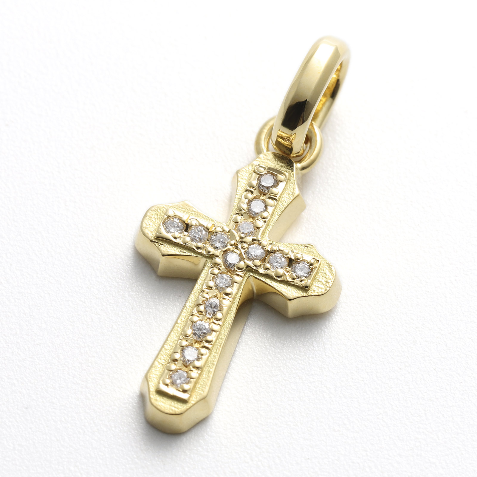 Smooth Cross Pendant M - K18Yellow Gold w/Diamond