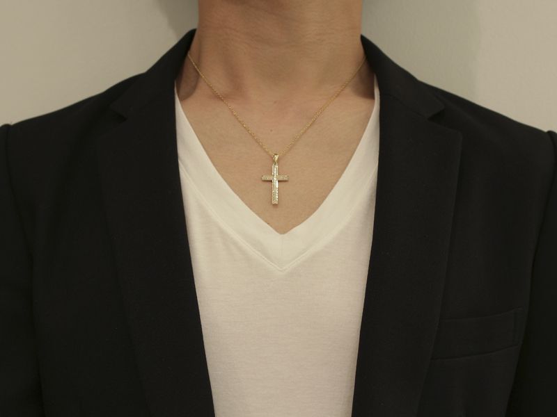 Simple Cross Pendant Medium シンパシーオブソウル付属品は箱と巾着と証明書です