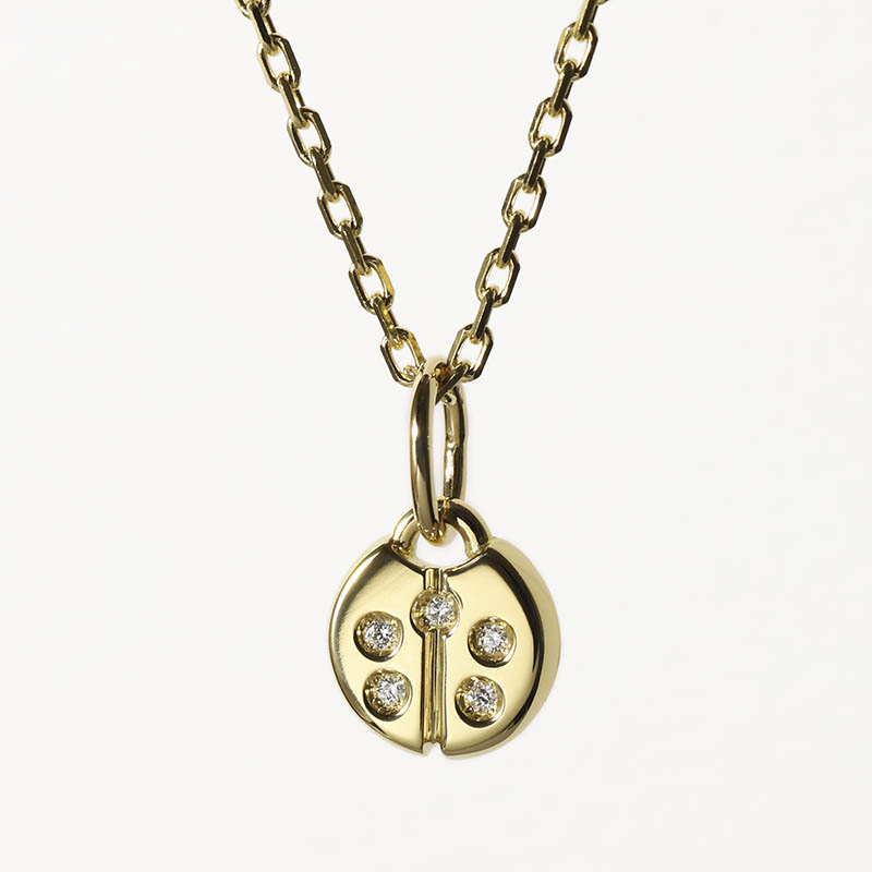 Ladybug Charm - K18Yellow Gold w/Diamond