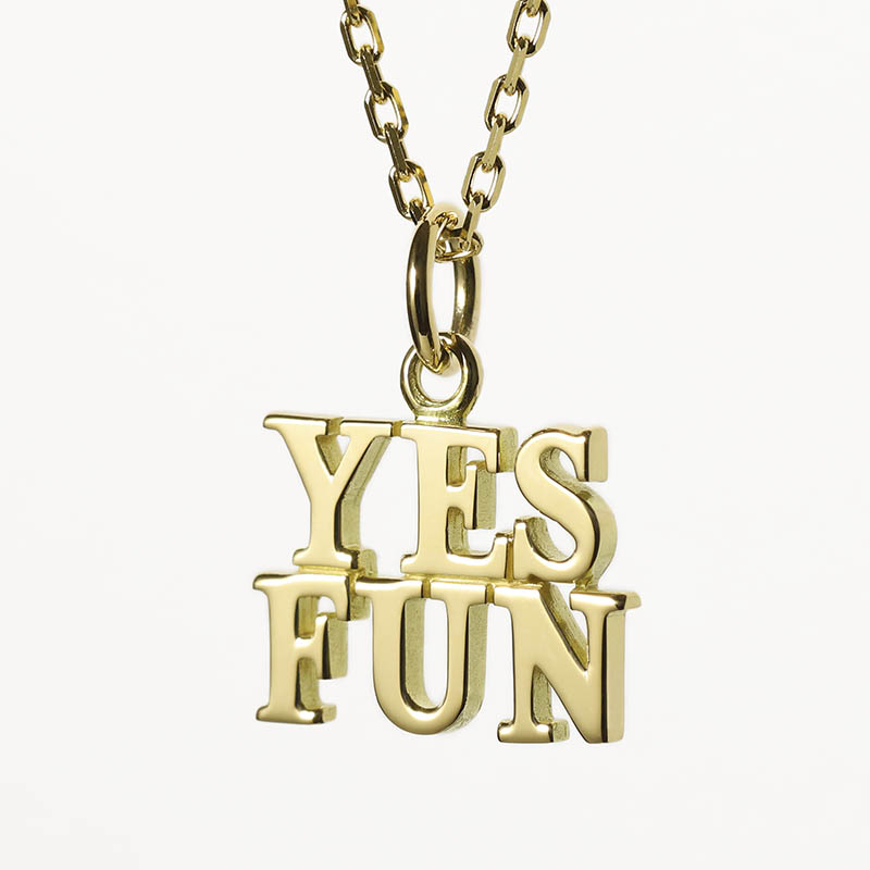 YES FUN Charm - K18Yellow Gold