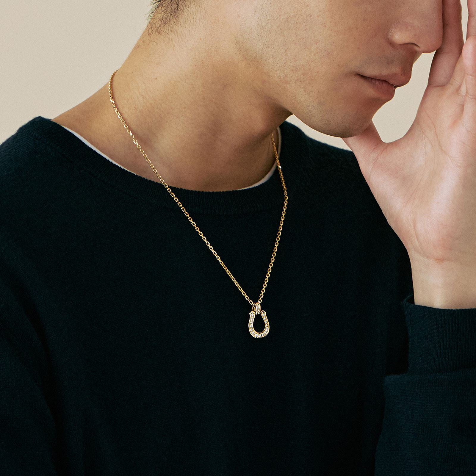 Extra Large Lux Horseshoe Pendant - K18Yellow Gold w/Diamond