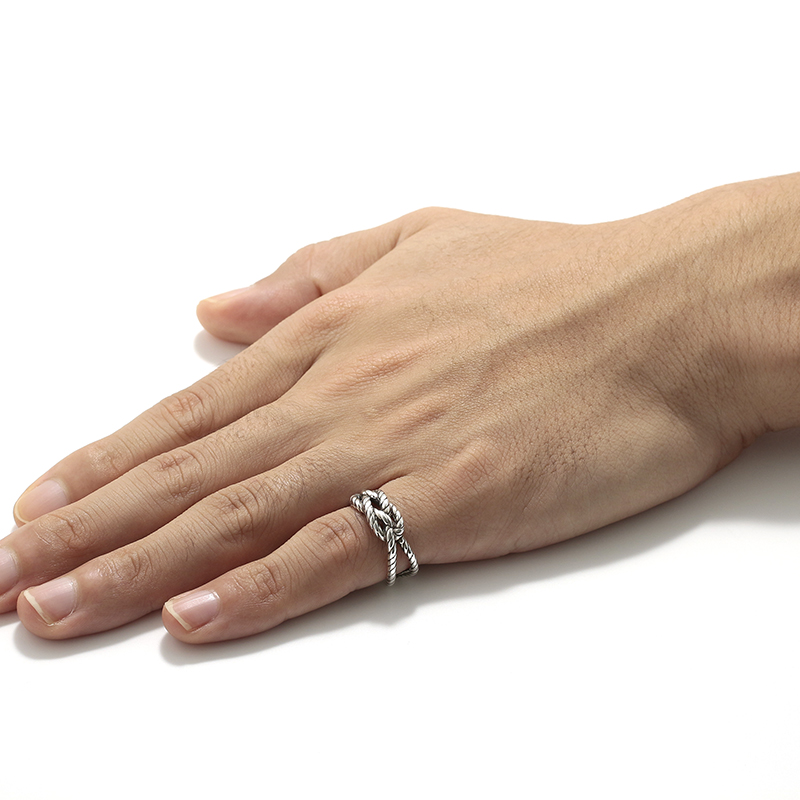 Knots Ring