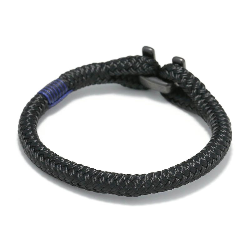 Icy Ike - Black | Black