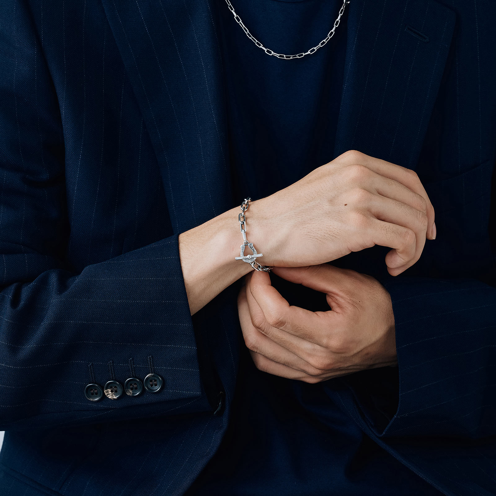 コラボレーショントグルブレスレット