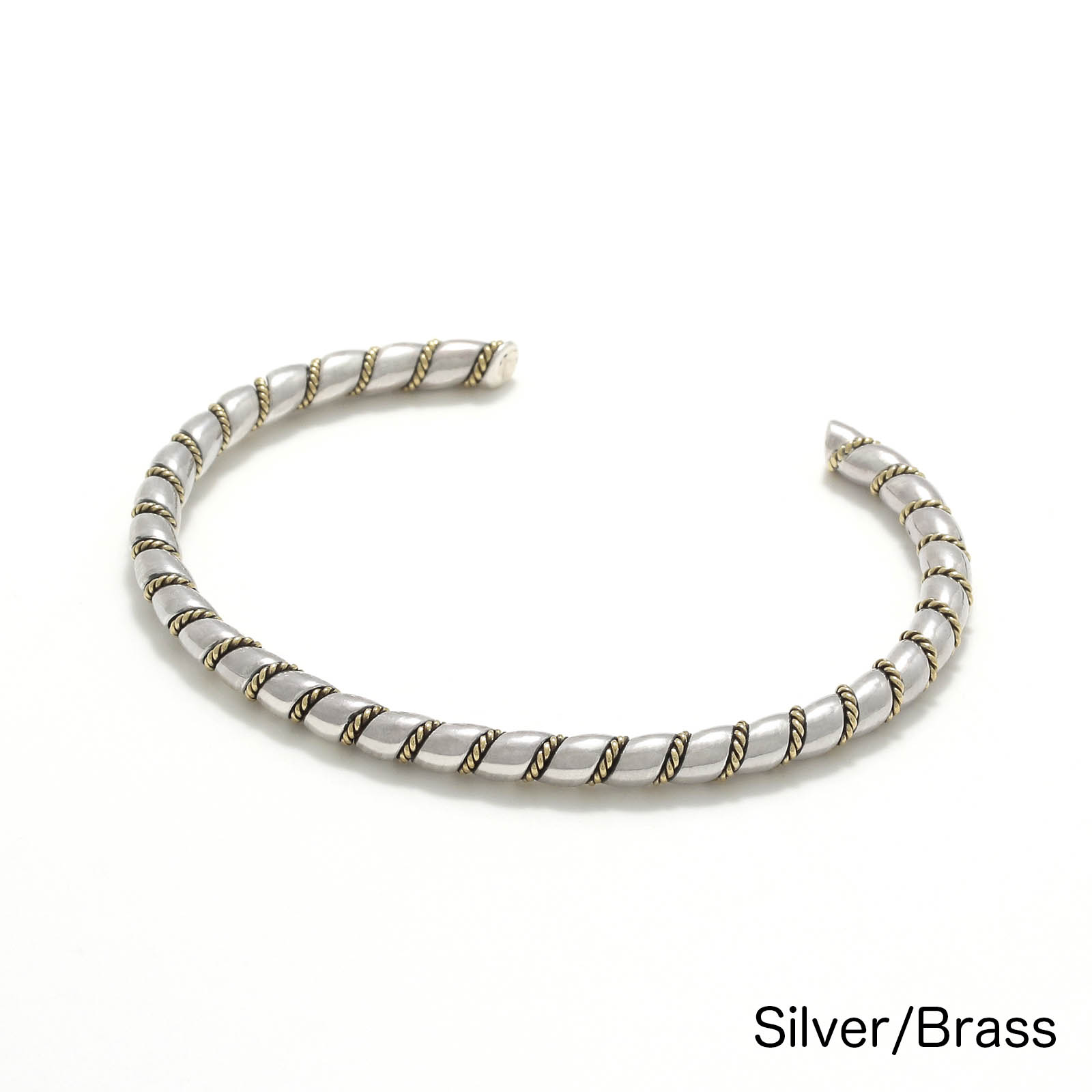 Twist Cover Cuff