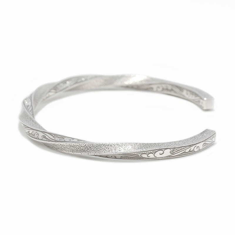 Leaf Carved & Sandblast Twist Cuff