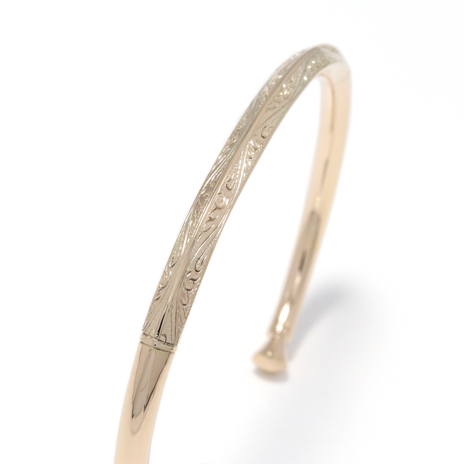 Square Leaf Carving Cuff - K10Yellow Gold