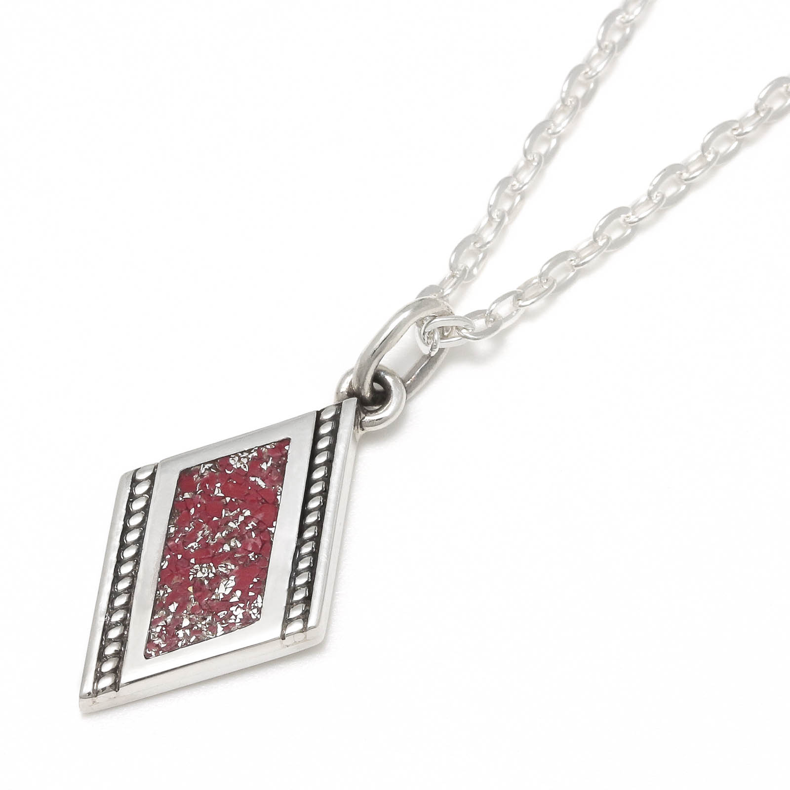 E.Coral Filled Dia Shape Necklace