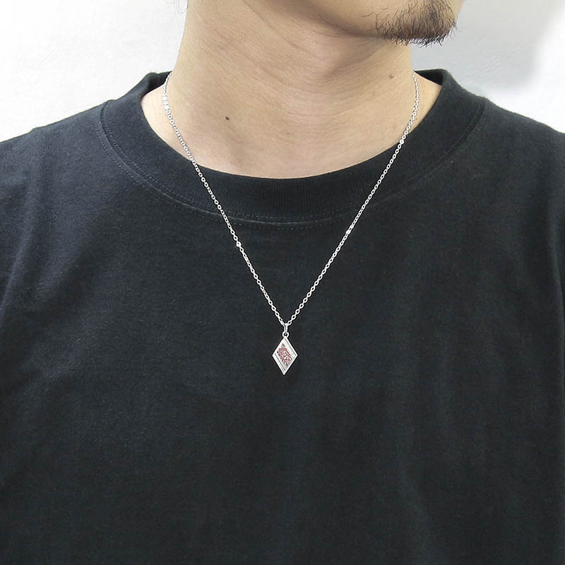 E.Coral Filled Dia Shape Necklace