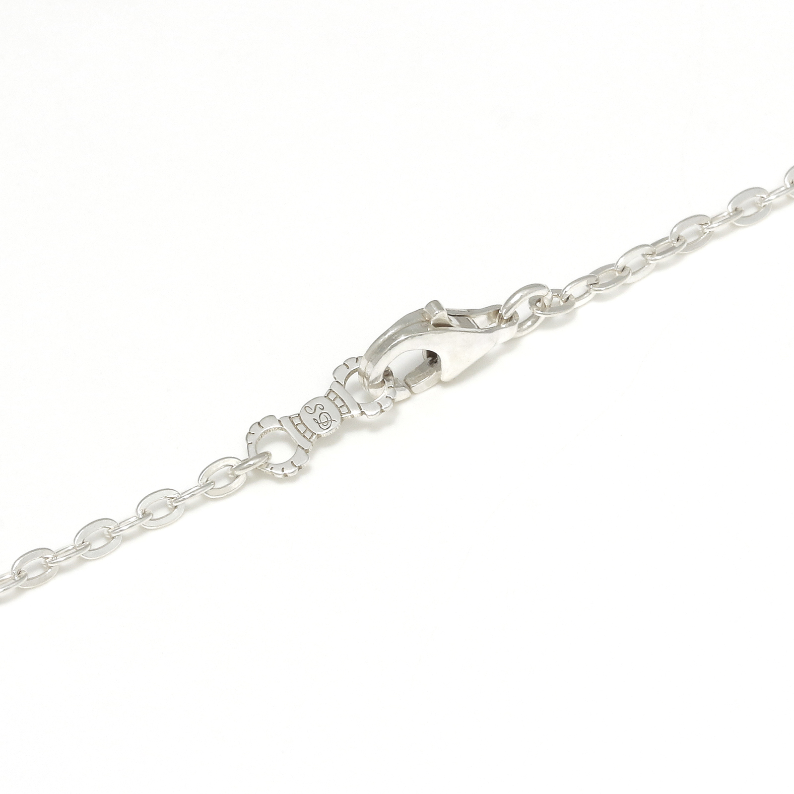 TRQ Filled Dia Shape Necklace
