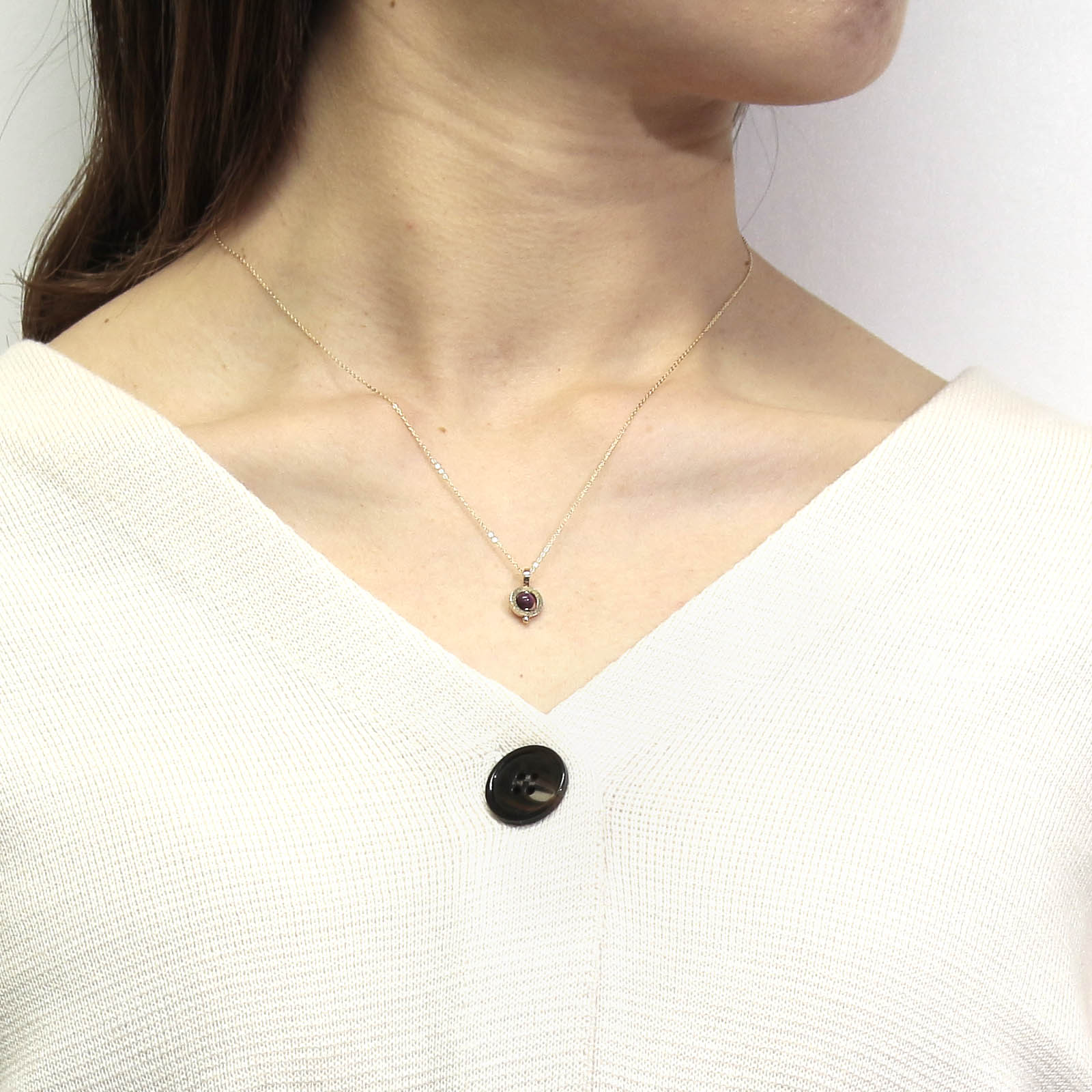 Tiny Bramanda Necklace 10KYG