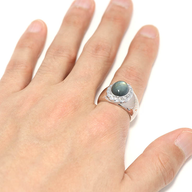 Silver Twist Top Ring w/Labradorite