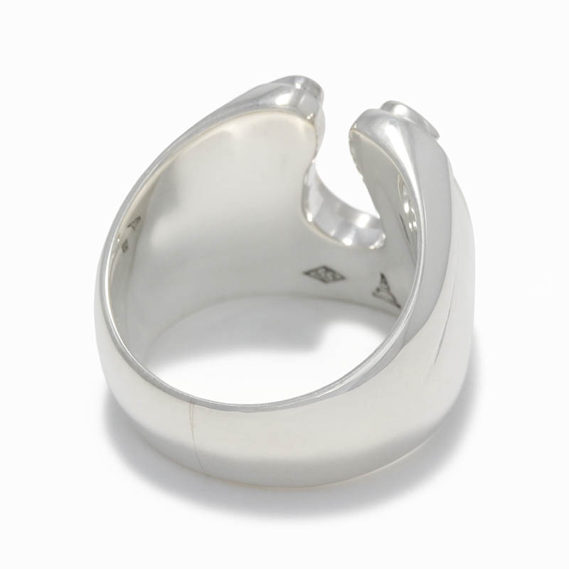 Carved Horseshoe Ring / Silver