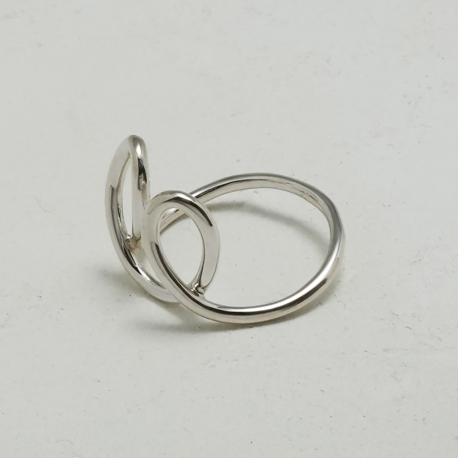 ワイヤーリング - ラビット：シルバー