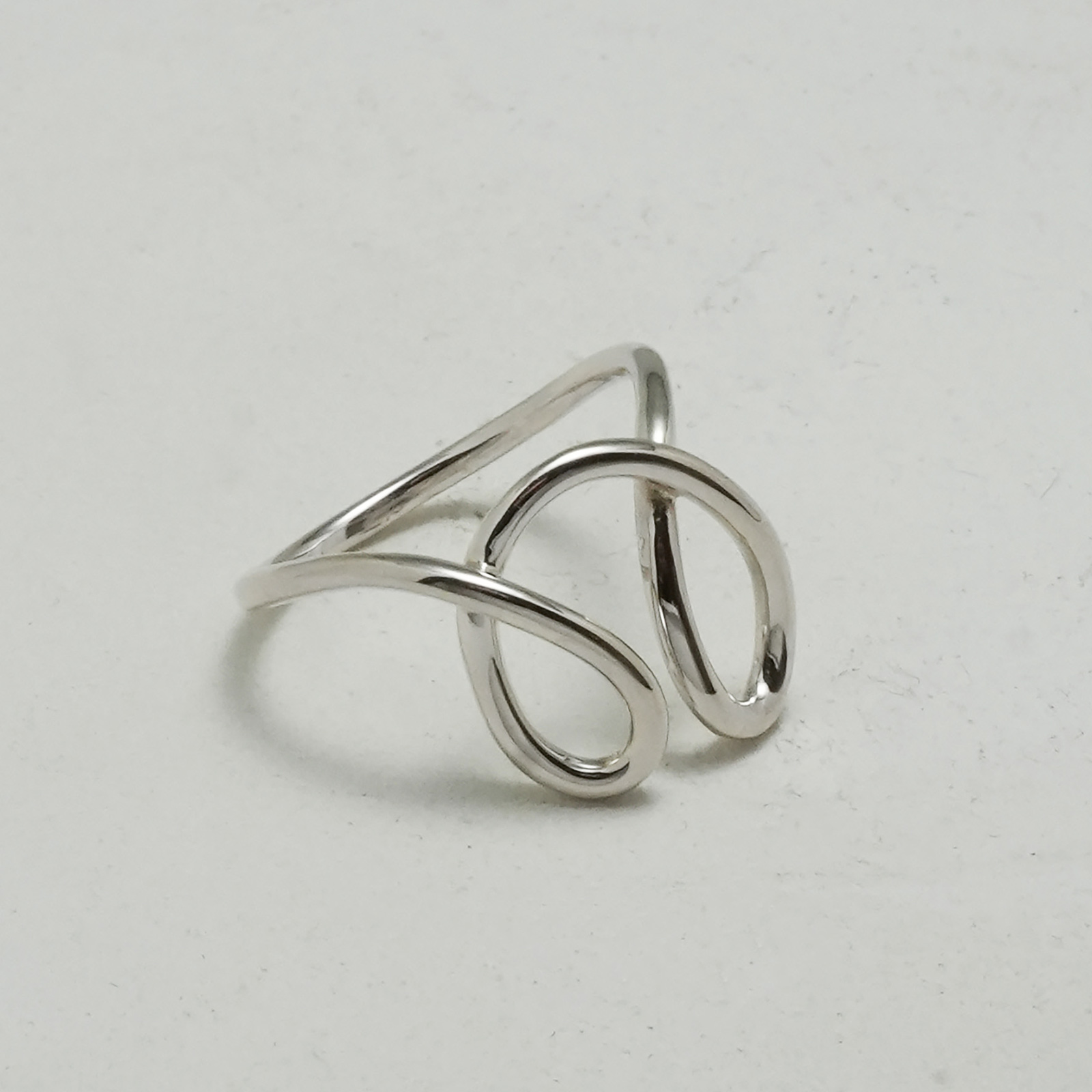 ワイヤーリング - ラビット：シルバー