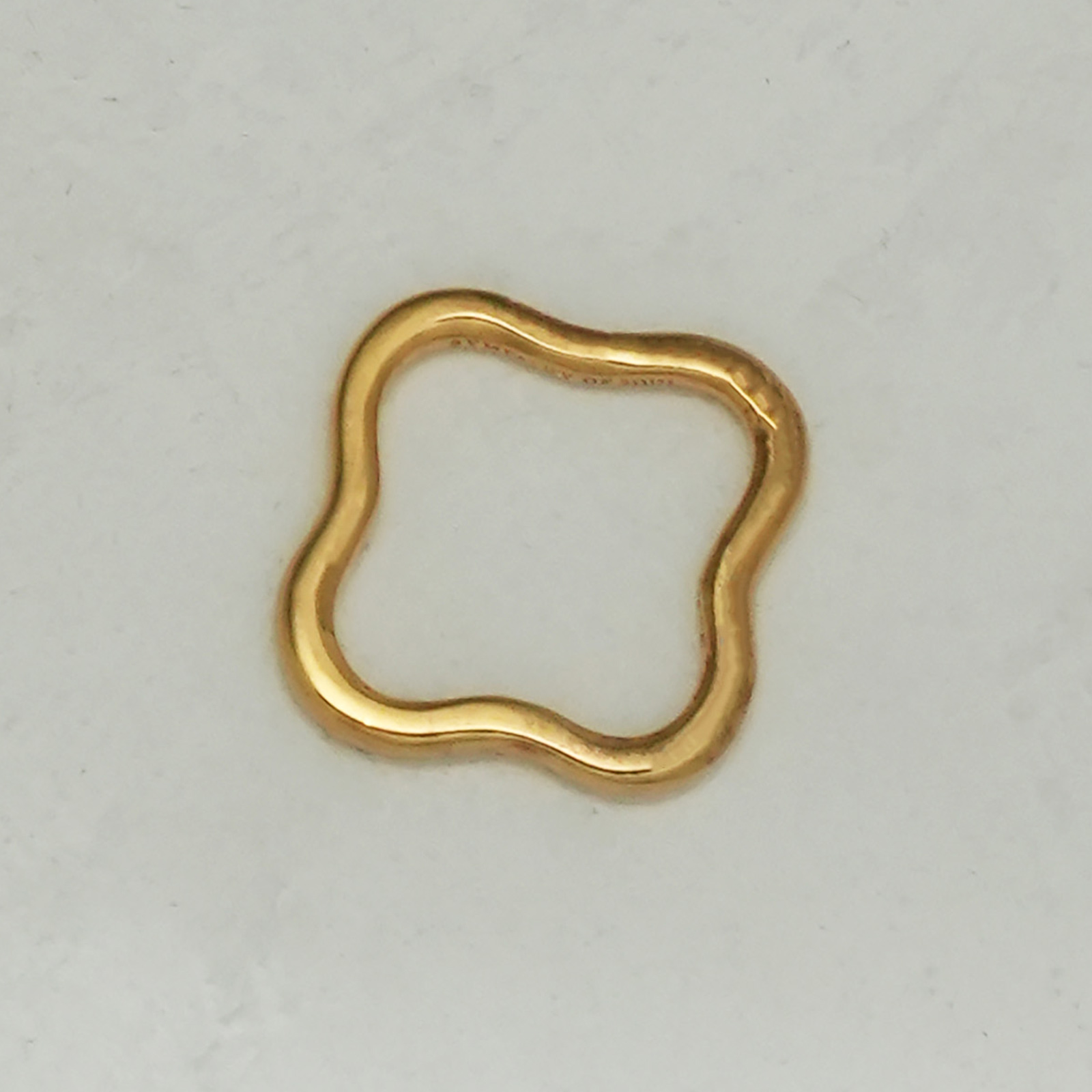 クラウドリング：ゴールドプレート