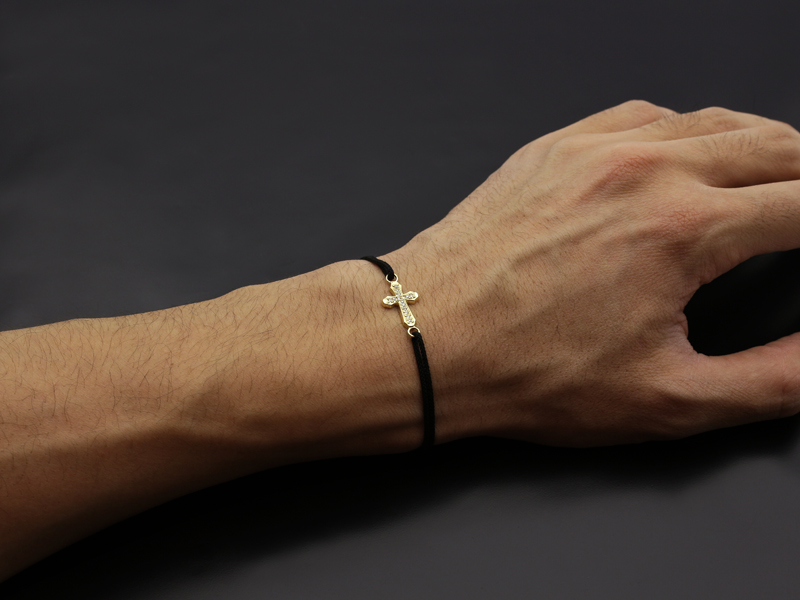 Smooth Cross Medium Cord Bracelet - K18Yellow Gold w/Diamond