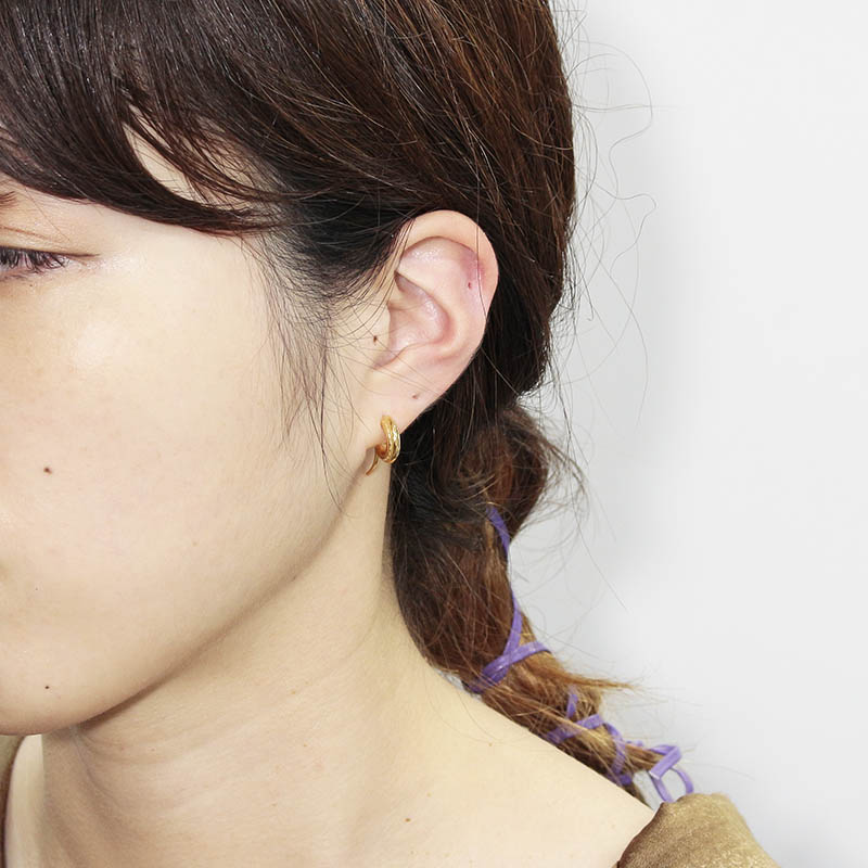 Stitch Hoop Pierce - Gold Plated