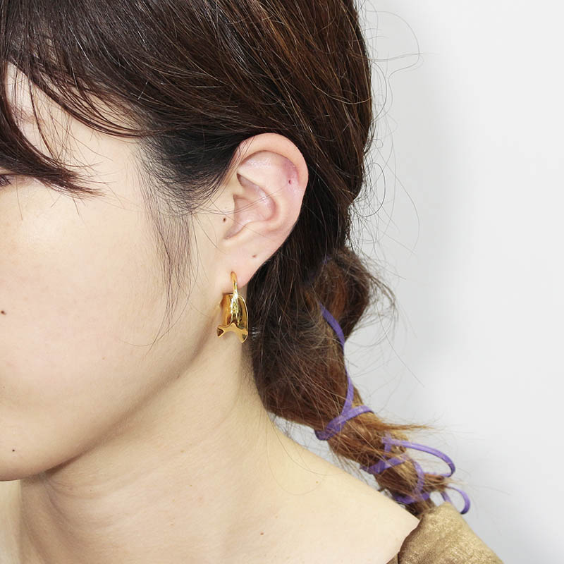 Flutter Pierce - Gold Plated